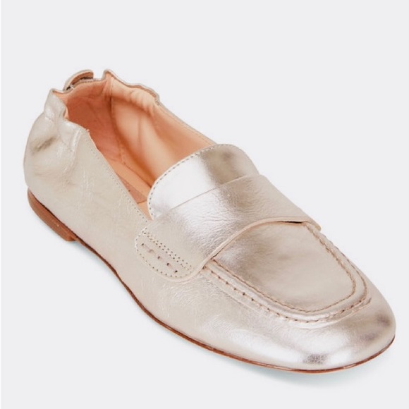 🩶MARA PURE PLATINUM LEATHER MOCCASIN🩶 - Picture 7 of 11